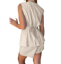 Ensemble old money femme