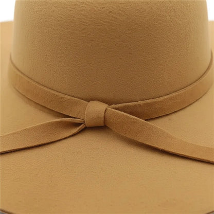 Chapeau Old Money - old money style