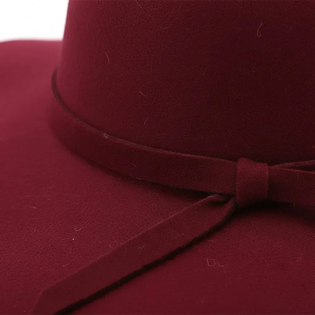 Chapeau Old Money - old money style