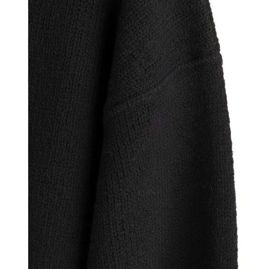 Old Money Tops Noir - old money style