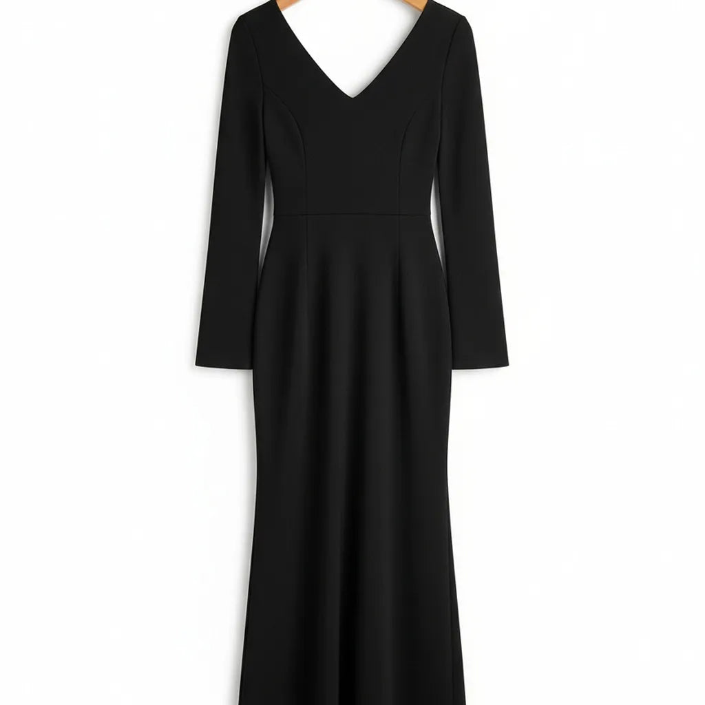 Robe en soie noire